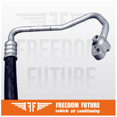Discharge AC Pipe OEM 97762-A6000 Hyundai I30 Kia Ceed 1.6L 12-17