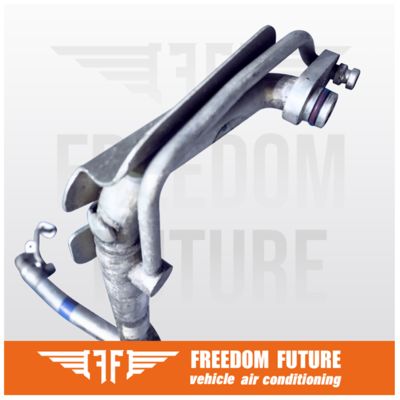 Volkswagen Audi 5Q1816738B Xe AC ống nhôm phù hợp 15-20 S3 2.0L