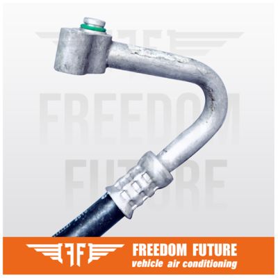 Ống điều hòa xe hơi VW Golf 1J0820721T phù hợp cho Jetta 98-05 Audi A3 1.9L